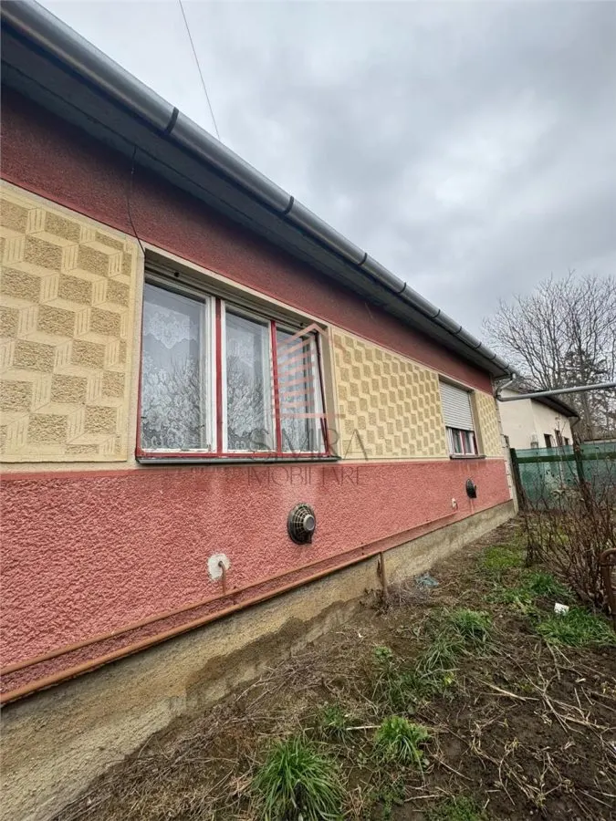Casa în Bojt - foto 1