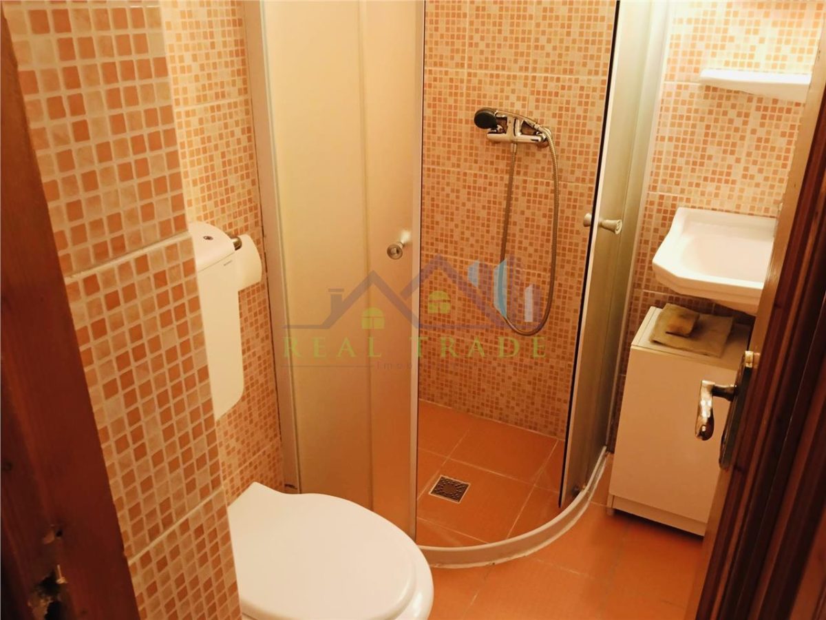 Apartament 4 camere etajul 1  cartier Noua - foto 11