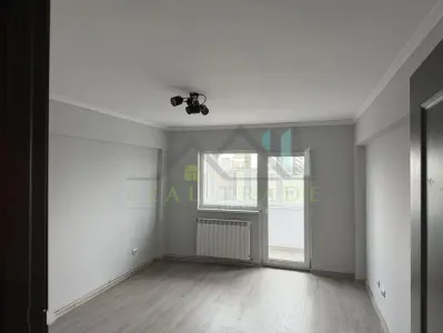 Apartament 2 camere renovat zona Astra - foto 1