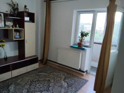 Apartament 2 camere decomandat, 2 balcoane,  etajul 2 Racadau Parcul Trandafirilor - Brasov