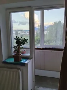 Apartament 2 camere decomandat, 2 balcoane,  etajul 2 Racadau Parcul Trandafirilor - foto 4