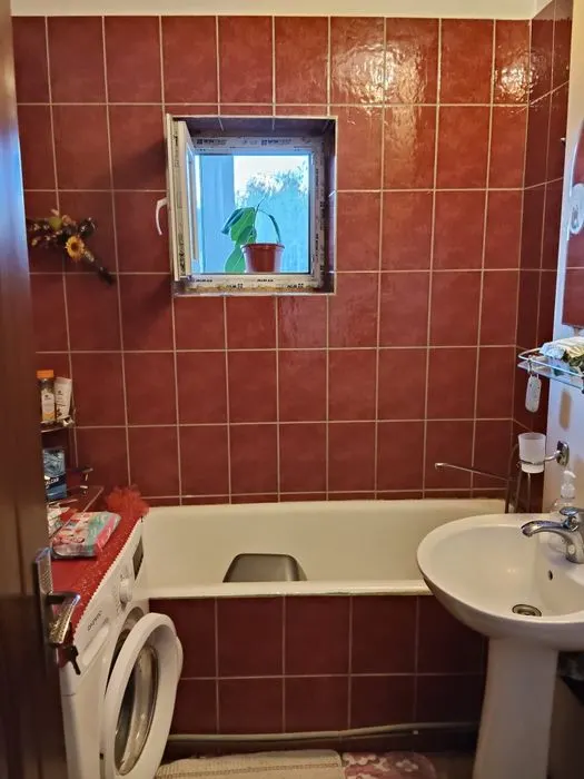 Apartament 2 camere decomandat, 2 balcoane,  etajul 2 Racadau Parcul Trandafirilor - foto 7