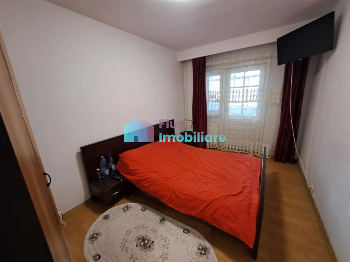Apartament cu 3 camere decomandat parter inalt George Enescu - foto 4