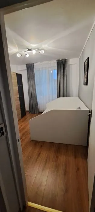 Apartament 3 camere mobilat si utilat zona Gemenii - foto 4