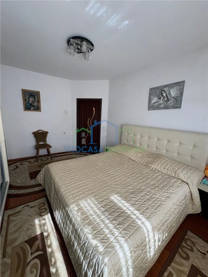 Casa Exclusivista zona Spital Nr.1 - foto 3