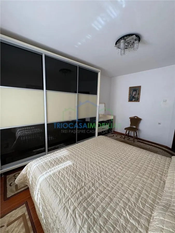 Casa Exclusivista zona Spital Nr.1 - foto 4