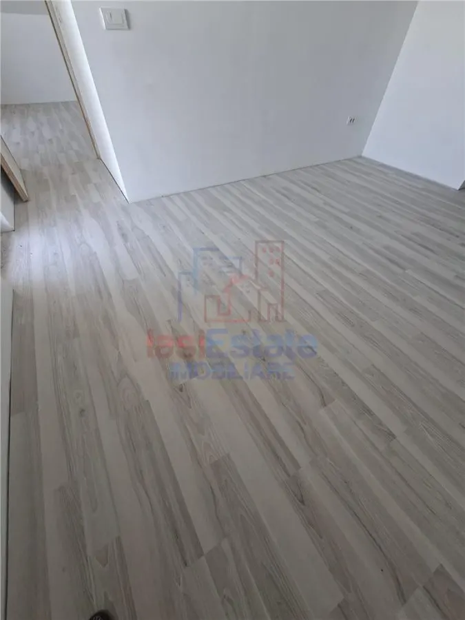 Ap 2 camere 72mp, 2 balcoane | Mutare Imediata | - foto 4