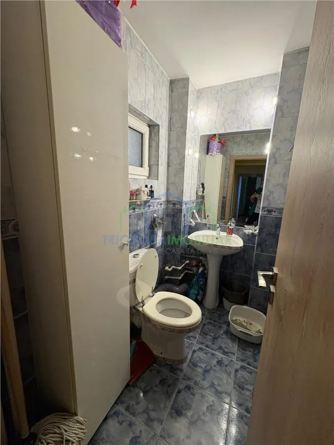 Apartament 4 camere zona McDonald''s - foto 7