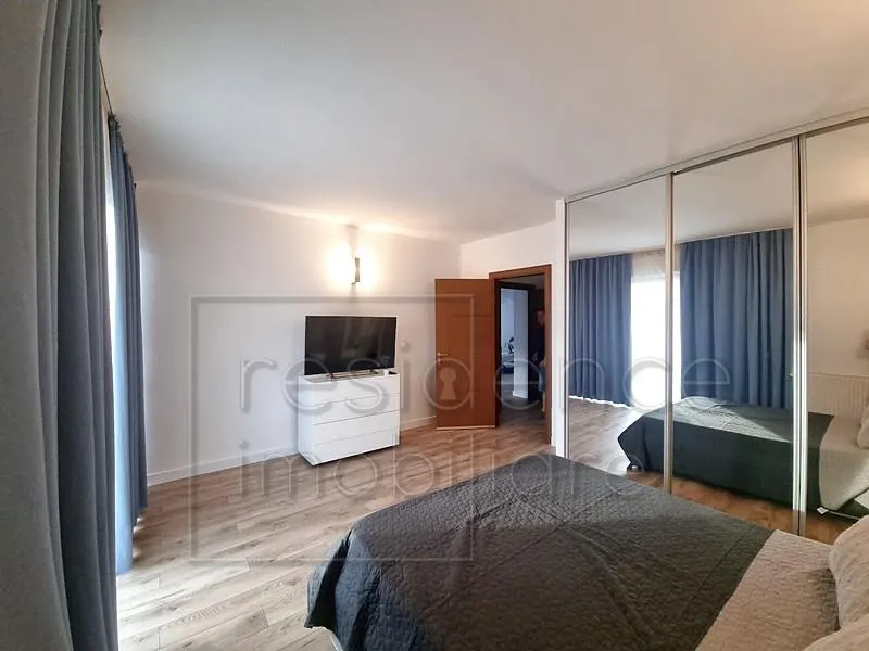 Penthouse renovat 5 camere,  Buna Ziua, zona LIDL+Garaj - foto 11