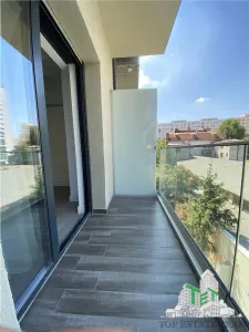 Apartament cu 3 camere de vanzare in Piata Victoriei - foto 9