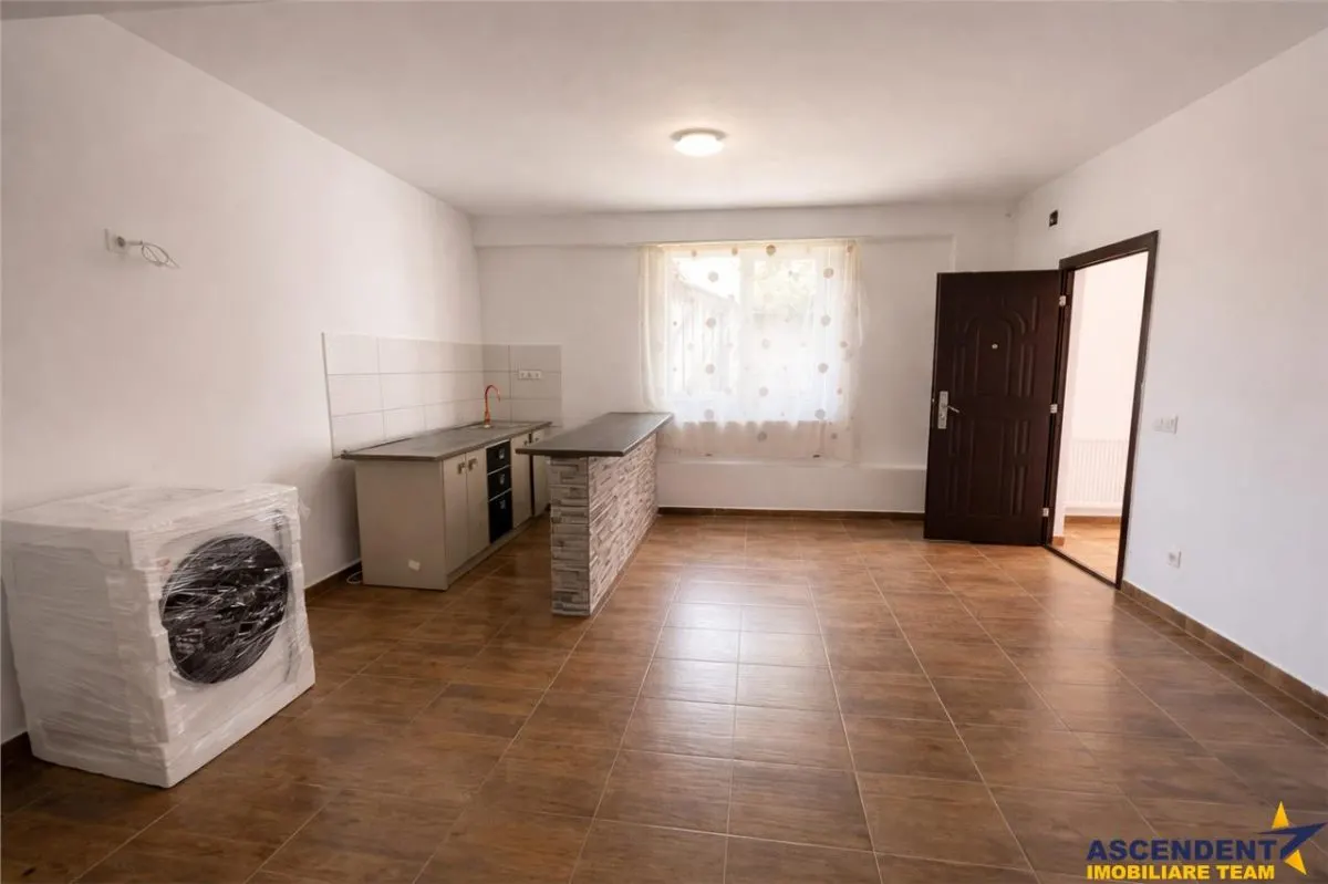 Edificiu multifunctional, Gara Mare, Targu Mures - foto 3