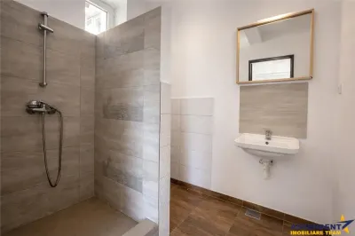 Edificiu multifunctional, Gara Mare, Targu Mures - foto 4