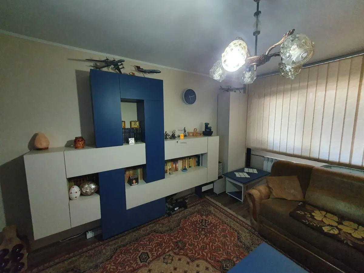 Apartament 3 camere zona Marasesti- West Mall - foto 1