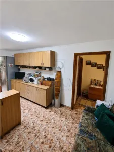 LIPOVEI - 2 CAMERE - CENTRALA PROPRIE - PARTER -  PIVNITA - Timisoara
