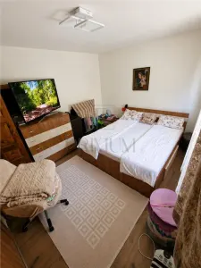 LIPOVEI - 2 CAMERE - CENTRALA PROPRIE - PARTER -  PIVNITA - foto 4
