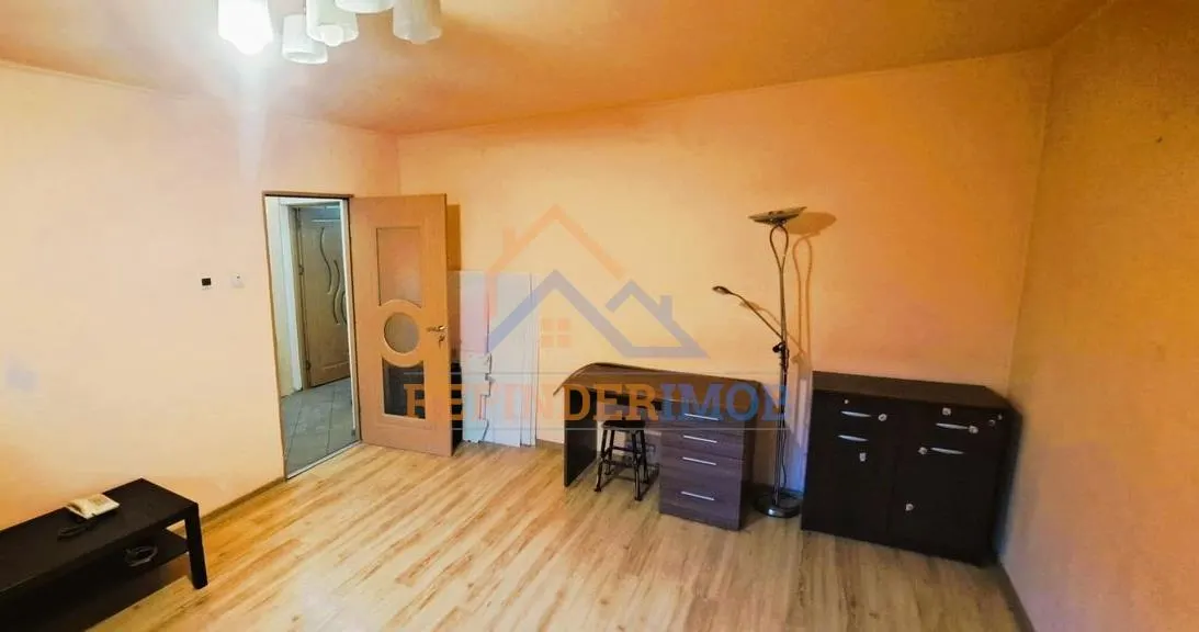 Vanzare apartament 3 camere zona Sebastian-13 Septembrie - foto 1