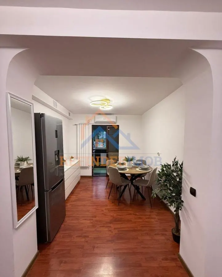 Vanzare apartament 4 camere zona Margeanului-Dumbrava Noua - foto 6