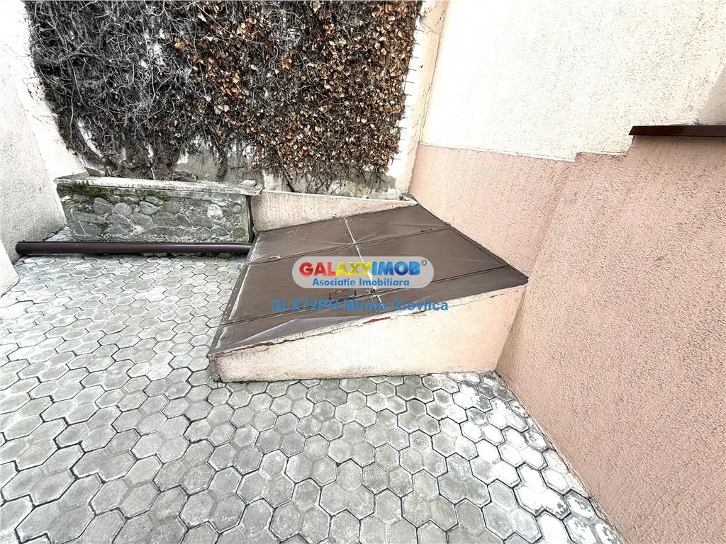 Vanzare Casa/Vila cu spatiu comercial chiar in Centru - foto 14