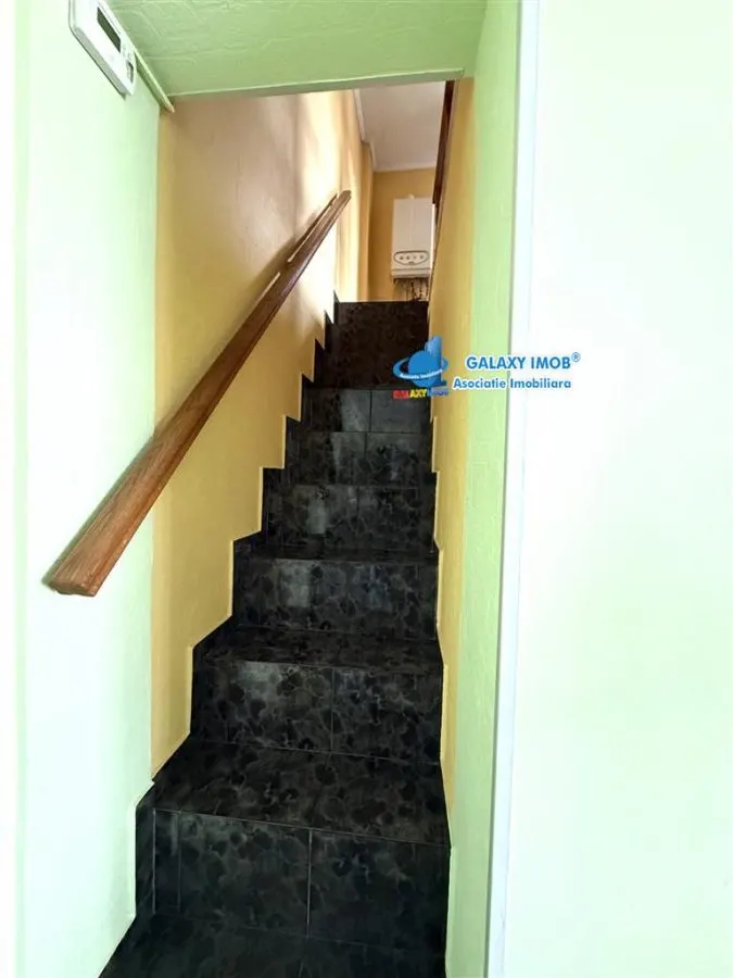 Vanzare Casa/Vila cu spatiu comercial chiar in Centru - foto 8