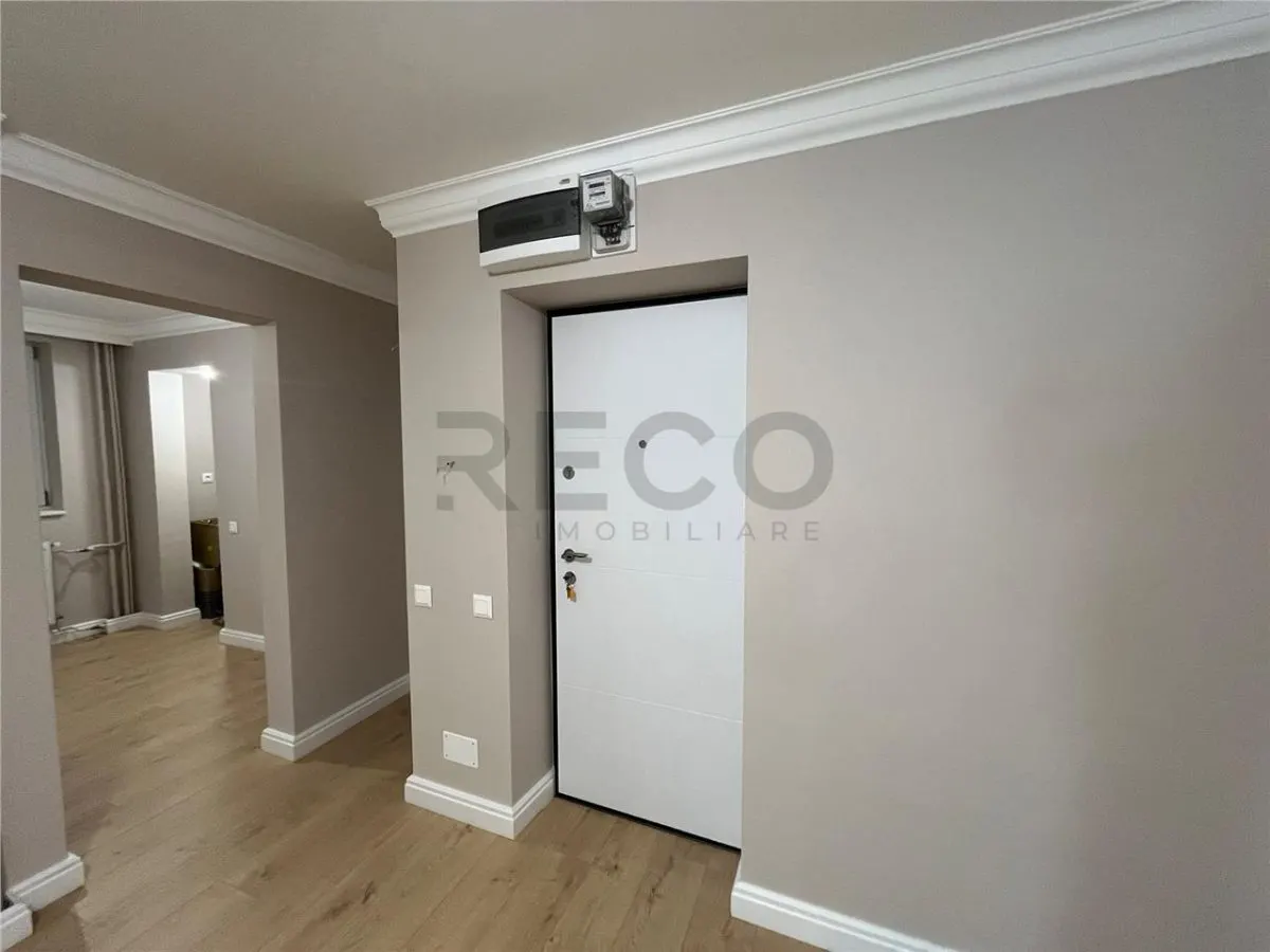 RECO Apartament 3 camere decomandat tip PC zona Decebal - foto 8