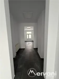 Spatiu comercial de inchiriat in Campina - foto 11