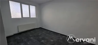 Spatiu comercial de inchiriat in Campina - foto 8