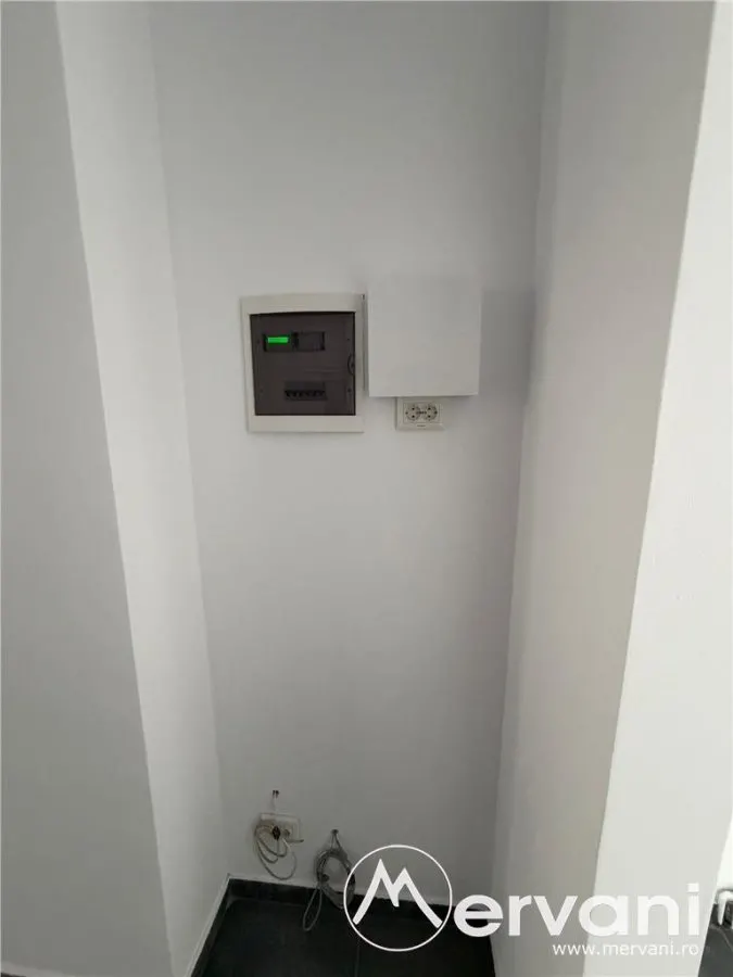 Spatiu comercial de inchiriat in Campina - foto 10