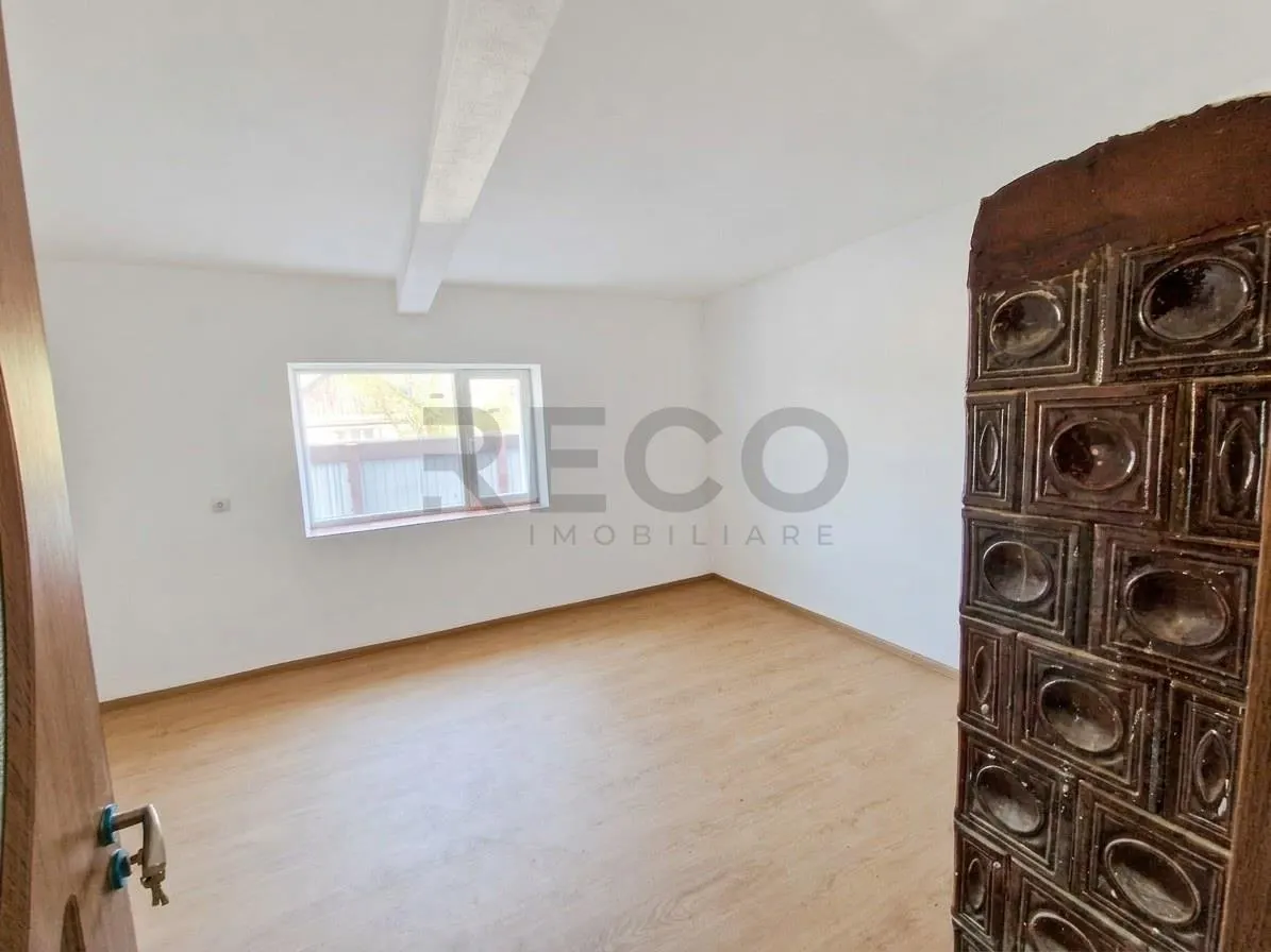 RECO Casa cu 3 camere la Salard - foto 2