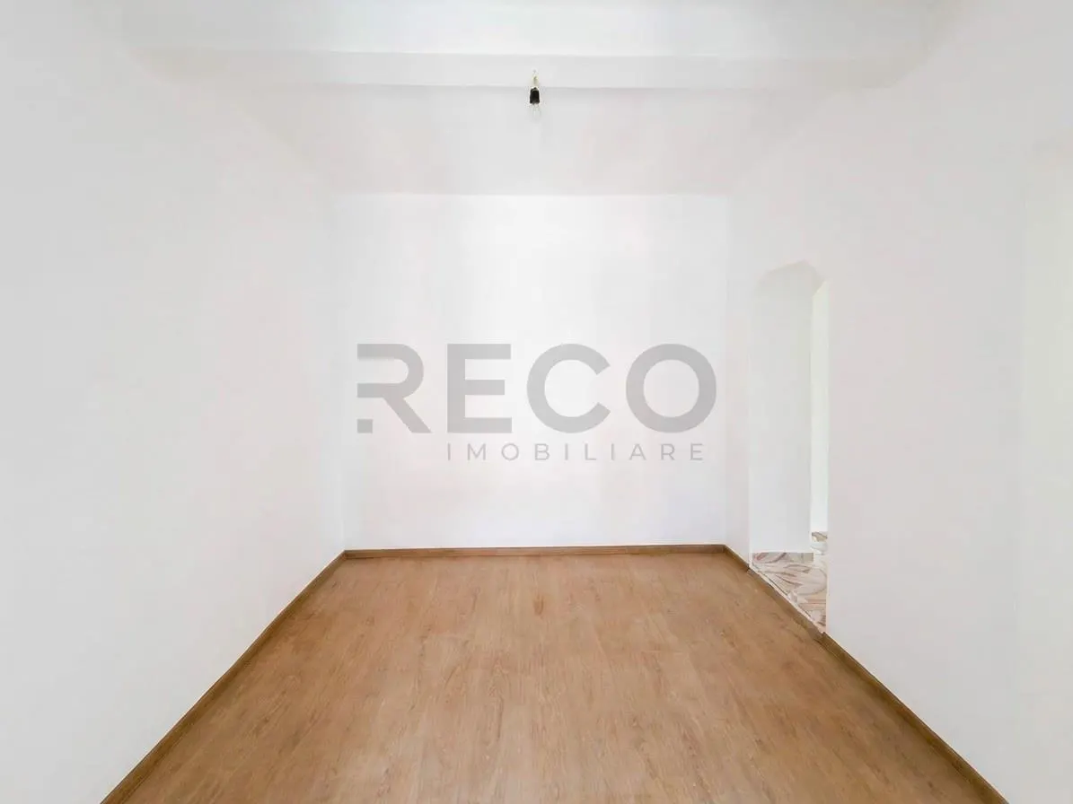 RECO Casa cu 3 camere la Salard - foto 5