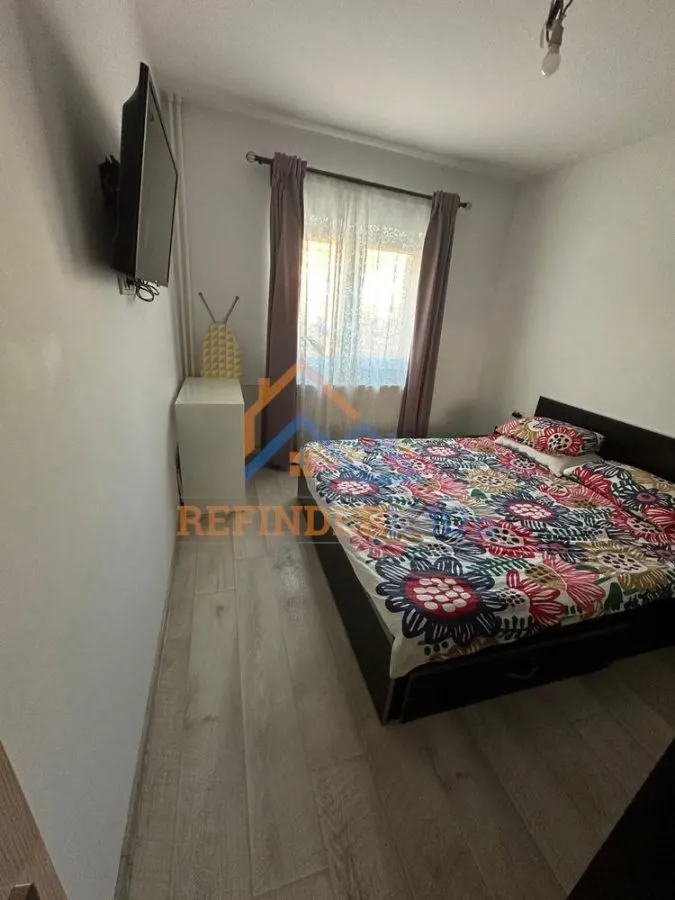 Vanzare apartament 3 camere zona Rahova - Sebastian - foto 2