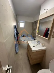 Vanzare apartament 3 camere zona Rahova - Sebastian - foto 5