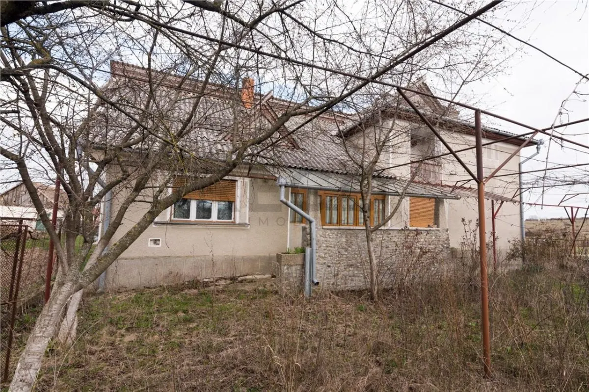 RECO Casa de vanzare la doar 15 km de Oradea, in Felcheriu - foto 1