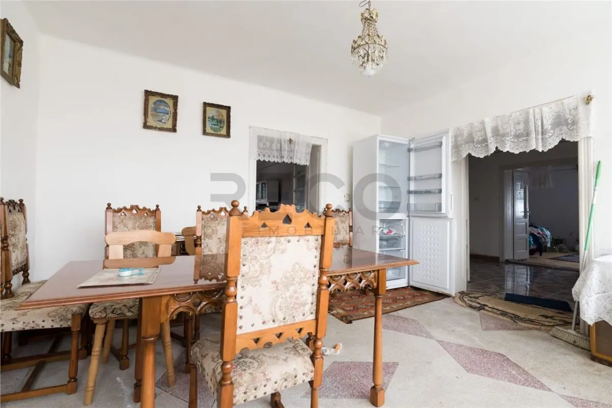 RECO Casa de vanzare la doar 15 km de Oradea, in Felcheriu - foto 19