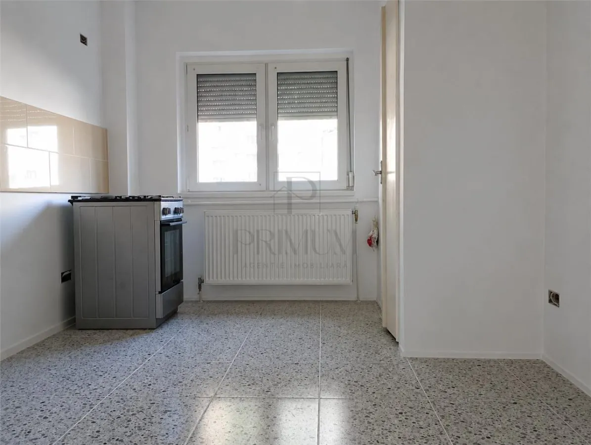 ARADULUI - DECOMANDAT - 2 CAMERE - CENTRALA PROPRIE - PARTER - foto 2
