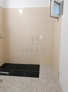 ARADULUI - DECOMANDAT - 2 CAMERE - CENTRALA PROPRIE - PARTER - foto 4