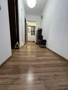 Vanzare apartament 3 camere - foto 23