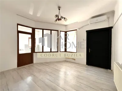 Inchiriere spatiu comercial sau locuinta, ultracentral Ploiesti - foto 2