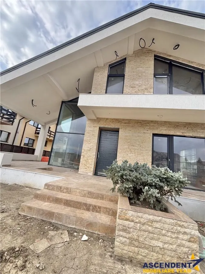 Vila moderna, unica prin design si arhitectura, la cheie, Sanpetru, Brasov - foto 11