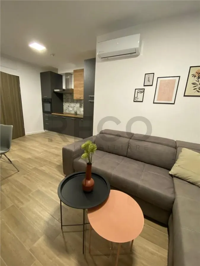 RECO Apartament West Residence, balcon plus terasa mare si loc de parcare privat - foto 3