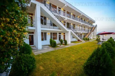 Disponibil spre administrare - Hotel Pensiune 20 camere si restaurant - Investitie Constanta Mamaia - Litoral - 30.000 eur/sezon - foto 2