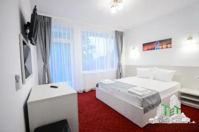Disponibil spre administrare - Hotel Pensiune 20 camere si restaurant - Investitie Constanta Mamaia - Litoral - 30.000 eur/sezon - foto 15