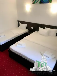 Disponibil spre administrare - Hotel Pensiune 20 camere si restaurant - Investitie Constanta Mamaia - Litoral - 30.000 eur/sezon - foto 22