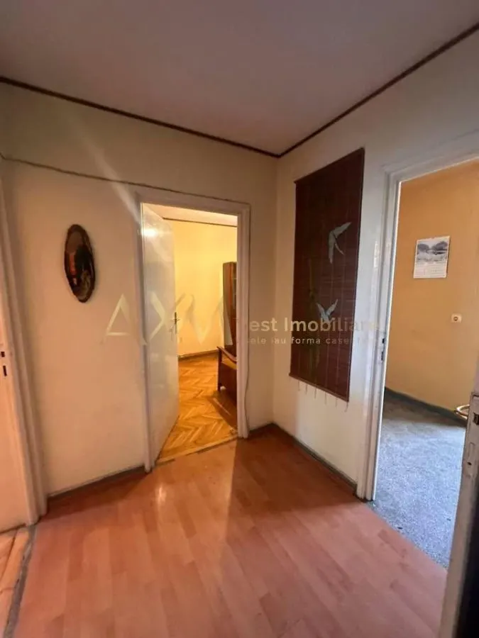 Vanzare apartament 3 camere - foto 6