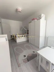 Vanzare apartament 3 camere - foto 6