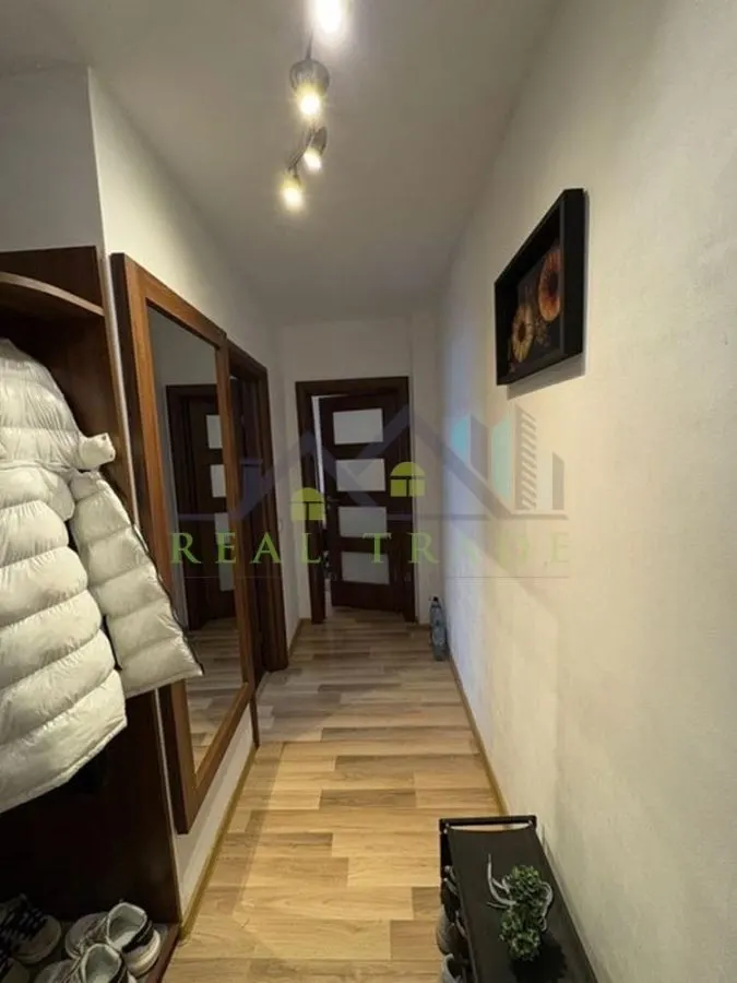 Apartament 2 camere decomandat confort 1 50 mp. mobilat si utilat - foto 6