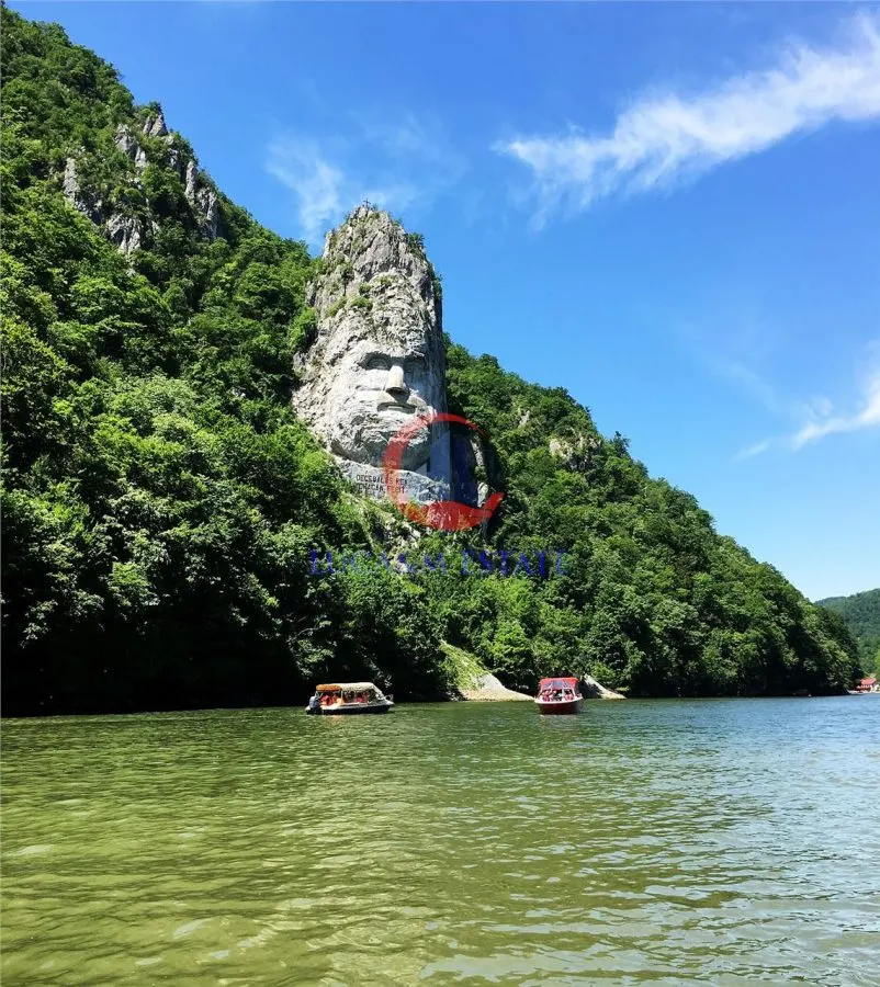 Teren, Orsova - Baile Herculane, deschidere de 40ml, pe E70 - foto 4