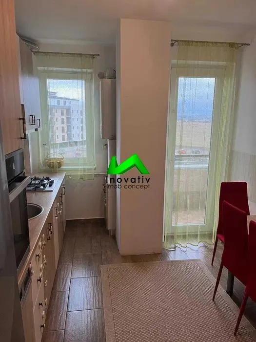 Apartament decomandat  de vanzare 2 camere  Sibiu Turnisor - foto 4