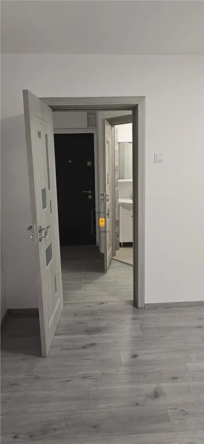 Apartament 2 camere zona Nord - foto 8