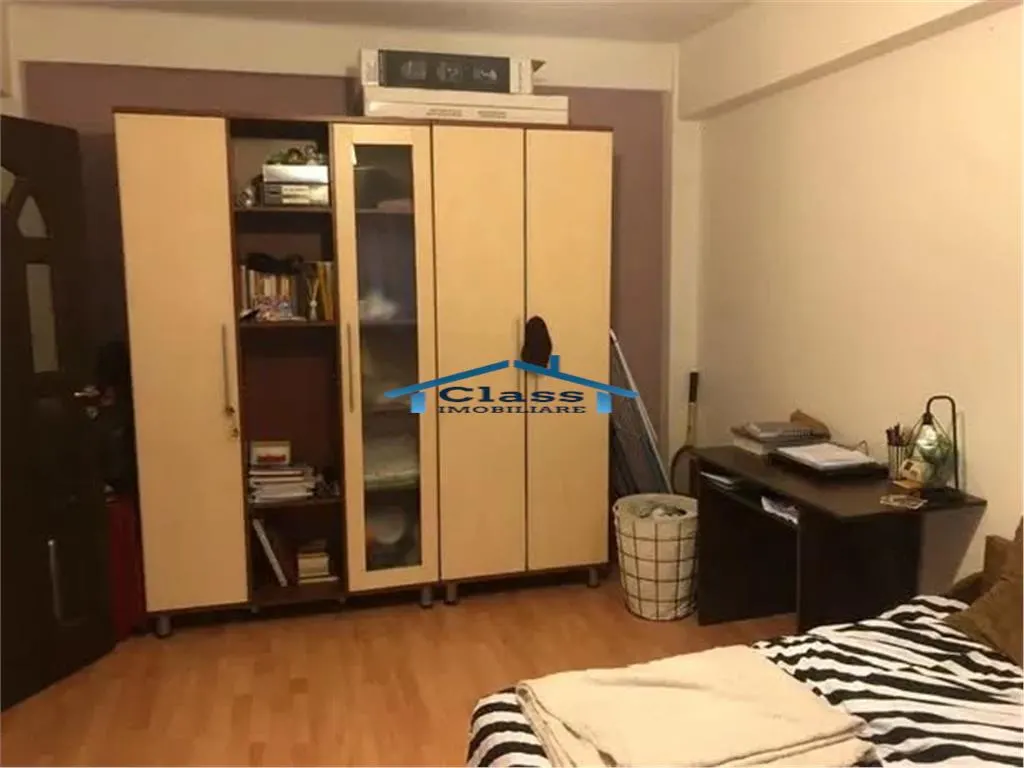 Apartament 1 cameră de vÃ¢nzare â€“ zonă centrală, Piata M. Viteazu - foto 1