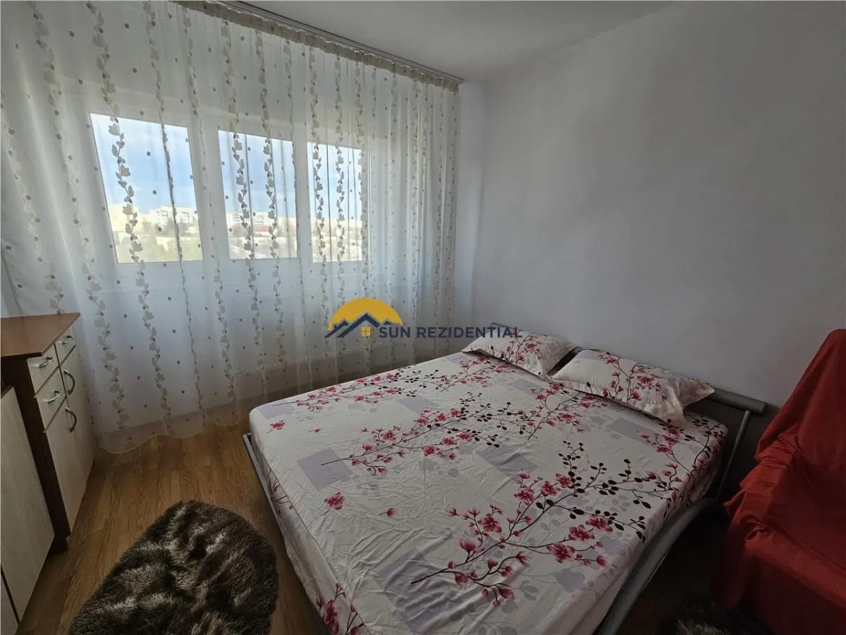 Brancoveanu-Izvorul Oltului, apartament mobilat si utilat modern, bloc reabilitat - foto 12